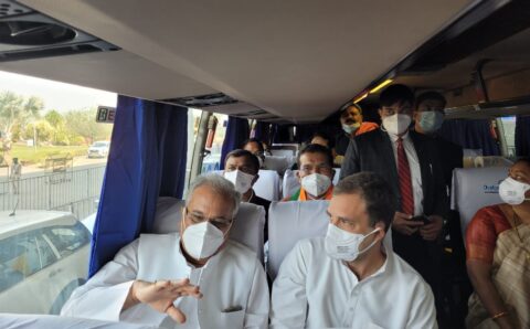 रायपुर : सांसद राहुल गांधी ने गोबर खरीदी, गोबर से बिजली बनाने की योजना तथा धान खरीदी व्यवस्था की प्रशंसा की ।