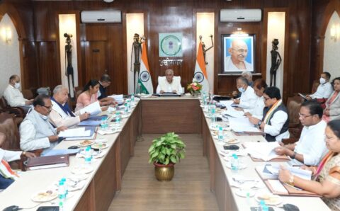 कैबिनेट की बैठक में बालवाड़ी खोलने सहित लिए गए कई महत्वपूर्ण निर्णय,