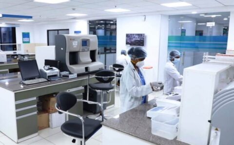 “हमर लैब” में बहुत कम दरों पर जांच की सुविधा, रायपुर, जगदलपुर और बलौदाबाजार जिला अस्पताल में हो रही 90 तरह की जांच