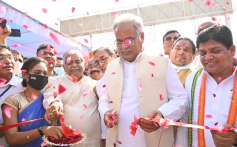 सीएम बघेल बिलासपुर में तिफरा फ्लाई ओवर ब्रिज का किया लोकार्पण, शहर के लोगों को मिलेगी जाम से मुक्ति