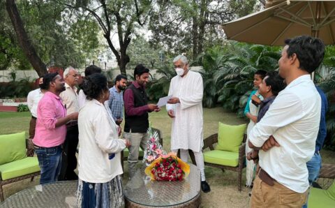 स्वास्थ्य संयोजक की हड़ताल स्थगित, मंत्री सिंहदेव से मुलाकात कर जताया आभार