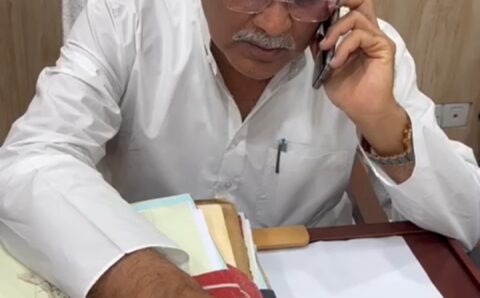 वीडियो : मुख्यमंत्री भूपेश बघेल ने मृत किसान के बेटे से की बात