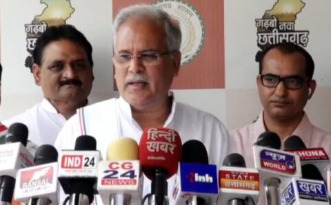 वीडियो : किसी भी प्लेटफार्म पर नक्सलियों से बात करने हम हैं तैयार : भूपेश बघेल