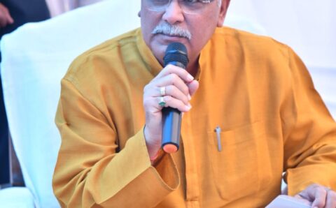 मुख्यमंत्री भूपेश बघेल की पत्रकार वार्ता प्रारंभ…