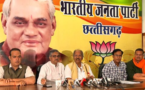 राहुल गांधी विदेश में देश की छवि ख़राब करने की कर रहे हैं कोशिश : बृजमोहन अग्रवाल