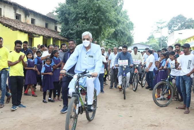 आयुष्मान पखवाड़ा के तहत स्वास्थ्य विभाग द्वारा निकाली गई सायकल रैली