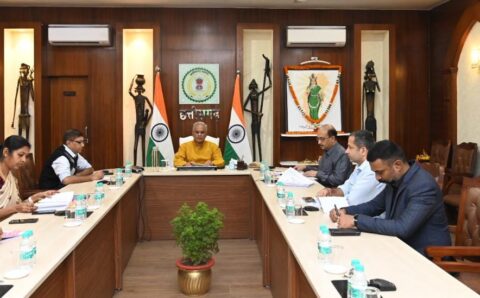 रायपुर एयरपोर्ट में फ्लाइट की संख्या बढ़ाने के लिए दूसरे रनवे के लिए राज्य सरकार आरक्षित करेगी भूमि : मुख्यमंत्री भूपेश बघेल