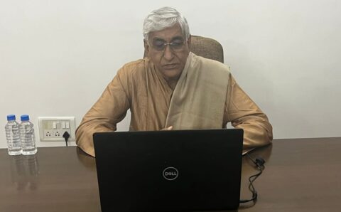 स्वास्थ्य मंत्री टी.एस. सिंहदेव केंद्रीय स्वास्थ्य मंत्री डॉ. मनसुख मंडाविया की समीक्षा बैठक में हुए शामिल