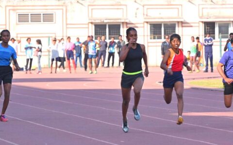 राज्य स्तरीय छत्तीसगढ़िया ओलंपिक में शून्य से 18 वर्ष की उम्र के बच्चों की 100 मीटर दौड़ की शानदार शुरुआत