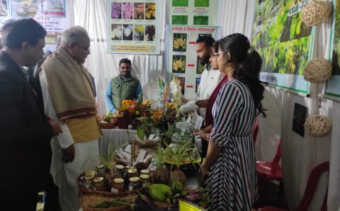 गांधी उद्यान प्रदर्शनी में आर व्ही. एस. कृषि महाविद्यालय, बेमेतरा को विशेष सराहना