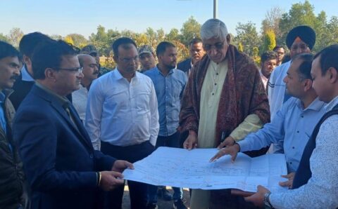 एयरपोर्ट उन्नयन कार्य का स्वास्थ्य मंत्री ने किया निरीक्षण….