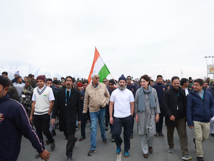 भारत जोड़ो यात्रा में प्रियंका, राहुल के साथ चले सिंहदेव,कश्मीर के पुलवामा में की पदयात्रा…