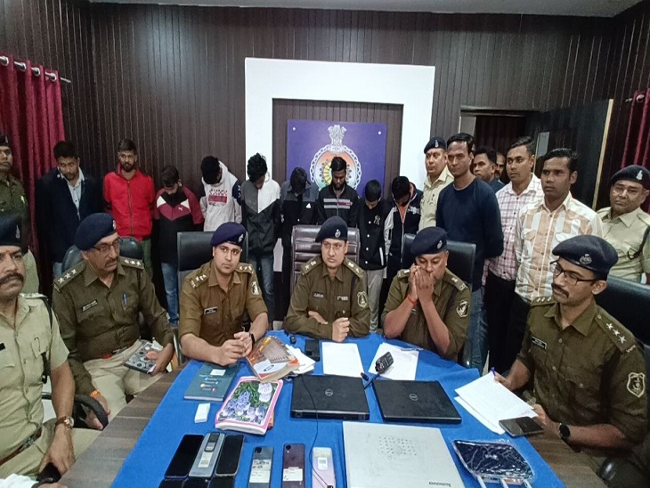 दुर्ग पुलिस ने 9 सटोरियों को नोएडा से किया गिरफ्तार,लायन बुक-15 नाम से 5 पैनल का किया जा रहा था संचालन..