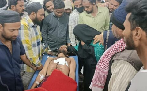 मस्जिद के इमाम और नमाजी पर चाकू से हमला:खंडवा में आंख में मिर्च पाउडर झोंका