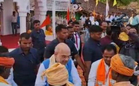 नही जाने वाले थे पहले फिर अचानक आंचलकुंड धाम पहुंचे अमित शाह, जानिए क्यों