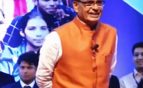 12वीं के स्कूल टॉपरो को भी मिलेगी ई-स्कूटी, और इस बार 78 हजार बच्चों को लैपटॉप देंगे…