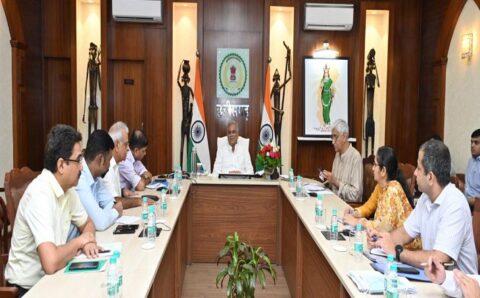 आई फ्लू को लेकर सीएम हाउस में आपात बैठक, हफ्तेभर में मिले हैं 19 हजार मरीज…