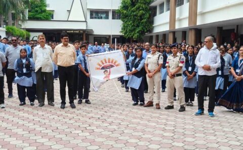 रीवा पुलिस ने स्‍कूल और कालेजों में छात्र-छात्राओं को किया जागरूक, कहा- नशे के खिलाफ उठाएं आवाज