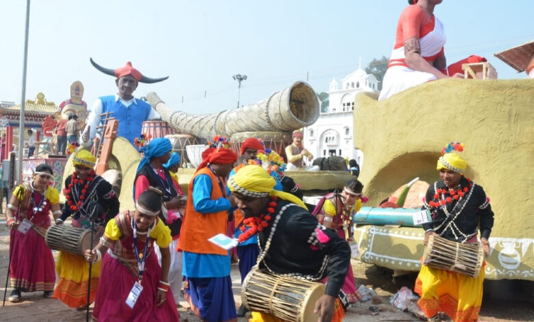 इस बार गणतंत्र दिवस परेड में दिखेगी छत्तीसगढ़ की ‘आदिम जनसंसद की झांकी