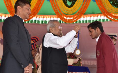 राज्यपाल ने चार बच्चों को किया राज्य वीरता पुरस्कार:से सम्मानित, 25 हजार रूपए नगद और प्रशस्ति पत्र किया भेंट