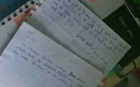 12वीं की छात्रा ने फांसी लगाकर की ख़ुदकुशी…