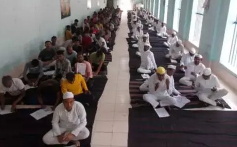 रायपुर  के सेंट्रल जेल में आज कैदियों ने दि परीक्षा…