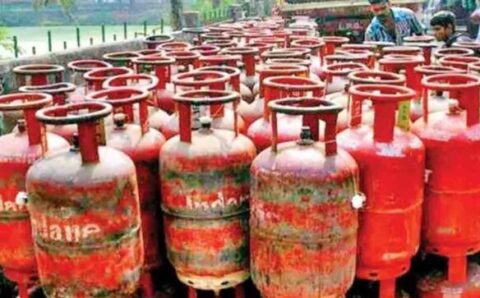 मोदी सरकार का बड़ा फैसला, अब LPG गैस सिलेंडर पर 100Rs की छूट…, लोगों को मिलेगी राहत।