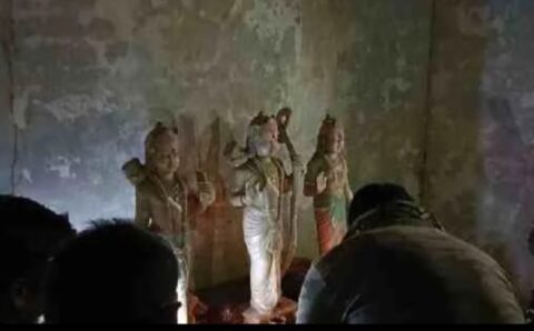 21 वर्षों बाद CRPF की मदद से भगवान श्री राम के मंदिर के कपाट खुले, जानिए किस करण था बंद…
