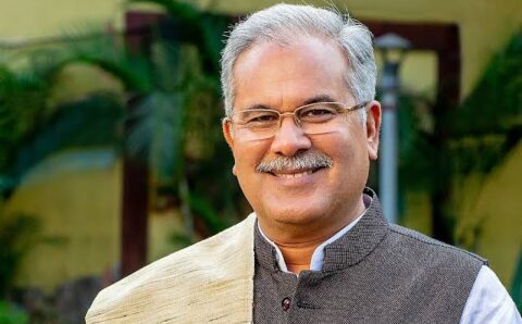 भूपेश बघेल ने नामांकन किया दाखिल, साथ ही EVM पर फिर उठाए सवाल…