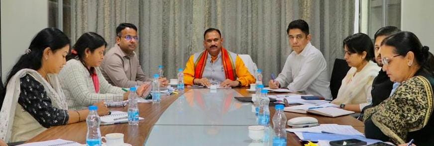 स्वास्थ्य मंत्री श्याम बिहारी का बयान, एचएमपी वायरस से घबराने की नही है आवश्यकता, लक्षणों एवं प्रभावों के बारे में किया जा रहा है अध्ययन
