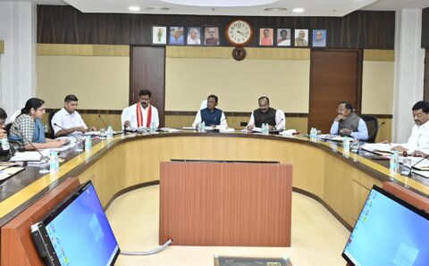 साय कैबिनेट ने लिए कई महत्वपूर्ण निर्णय, विदेशी शराब भी होगी सस्ती