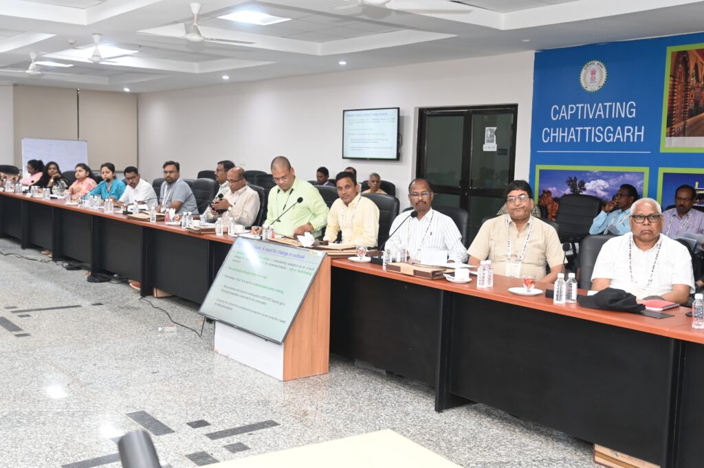 राज्य नीति आयोग, छत्तीसगढ़ द्वारा मानिटरिंग एवं इवैल्यूएशन पर दो दिवसीय कार्यशाला का सफल समापन