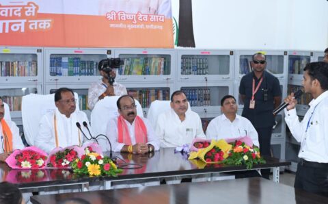 सीएम साय ने मुंगेली जिला ग्रंथालय में अतिरिक्त कक्ष का किया लोकार्पण,कहा-शिक्षा ही जीवन की असली पूंजी