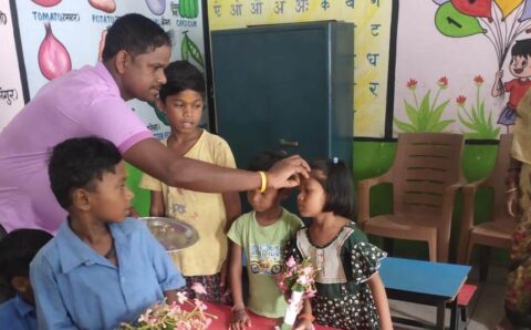 जून से खुले स्कूलों के पट, पहले दिन पहुंचे बच्चों का हुआ स्वागत