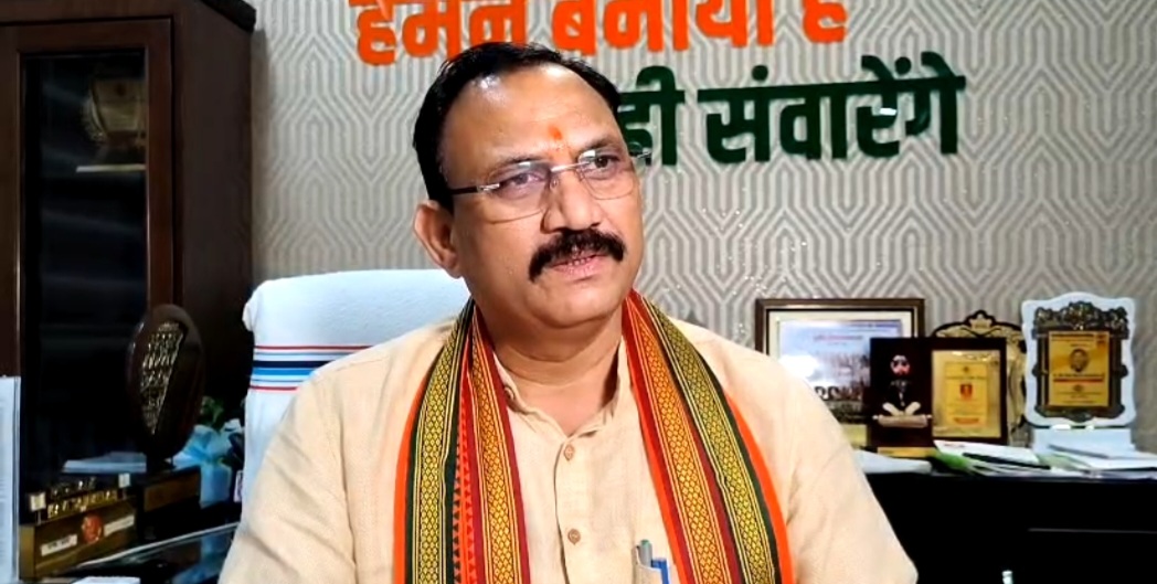 स्वास्थ्य मंत्री ने शासकीय चिकित्सा महाविद्यालयों में मीडिया प्रबंधन  के लिए जारी निर्देशों के आदेश पर लगाई रोक, कहा..