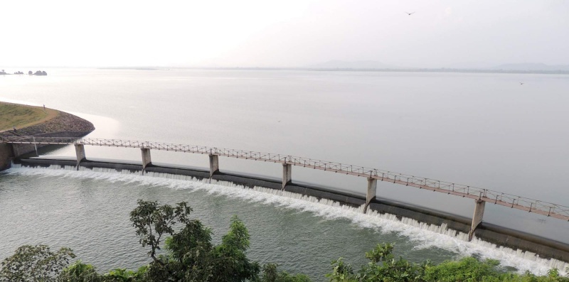 राज्य के सिंचाई जलाशयों में 50 फीसद जलभराव