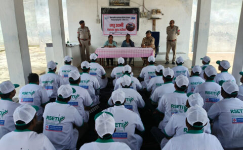 जेल में बंदियों को मिला स्वरोजगार का प्रशिक्षण, 35 बंदियों को प्रमाण पत्र