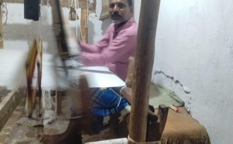 मजदूरी से आत्मनिर्भरता तक: रतन चंदेल की प्रेरक यात्रा