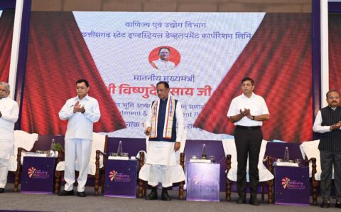 सीएम साय ने वन क्लिक सिंगल विंडो सिस्टम 2.0 का किया शुभारंभ , कहा-भारत का नया ग्रोथ इंजन बनने की दिशा में तेजी से अग्रसर है छत्तीसगढ़