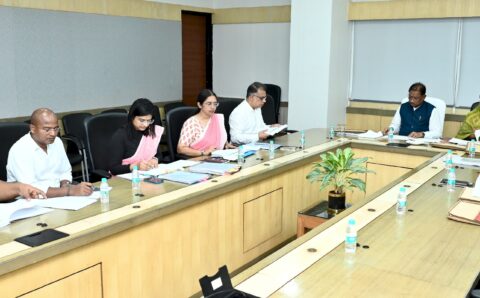 शत-प्रतिशत दिव्यांगजनों को कौशलयुक्त बनाने का लक्ष्य, पेंशन प्रकरणों का भी हो त्वरित निराकरण : मुख्यमंत्री