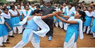 बेटियों को आत्मरक्षा का प्रशिक्षण, सुरक्षा और सशक्तिकरण की दिशा में सार्थक पहल