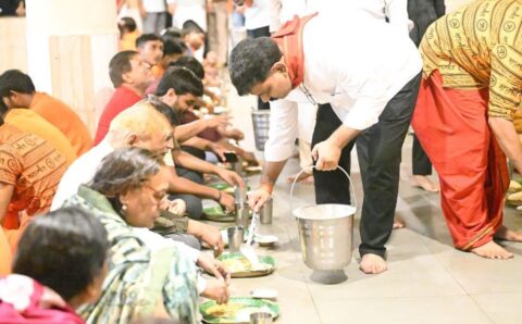 अमरकंटक में 50 हजार से अधिक श्रद्धालुओं कांवड़ियों ने मृत्युंजय आश्रम में ग्रहण की प्रसादी