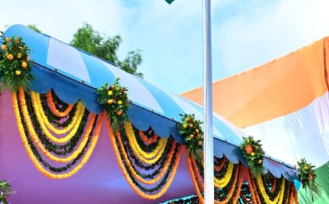 स्वतंत्रता दिवस समारोह: मुख्यमंत्री साय ने पुलिस परेड ग्राउंड पर किया ध्वजारोहण, परेड की ली सलामी