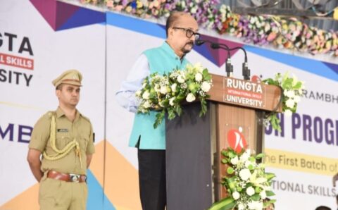 समस्याओं की पहचान कर समाधान विकसित करें जिससे लोग लाभान्वित हो- राज्यपाल रमेन डेका