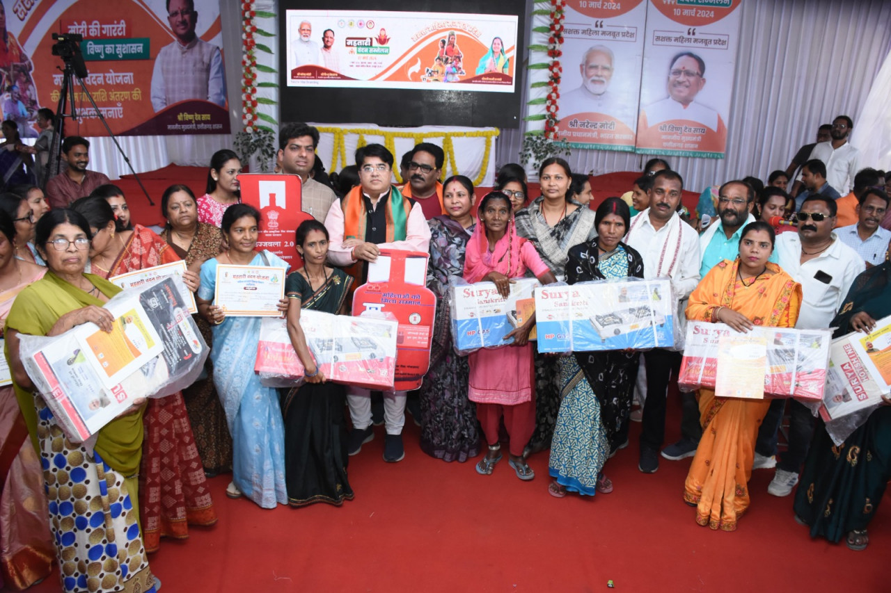 छत्तीसगढ़ रजत महोत्सव परविशेष, धमतरी में 25 वर्षों में बदली महिलाओं और बच्चों की सामाजिक-आर्थिक तस्वीर