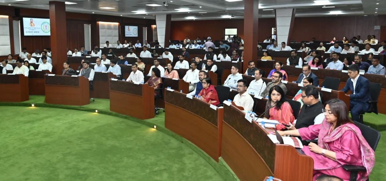 मुख्यमंत्री साय ने कलेक्टर्स कॉन्फ्रेंस में कहा, “जनहित में लापरवाही बर्दाश्त नहीं की जाएगी”