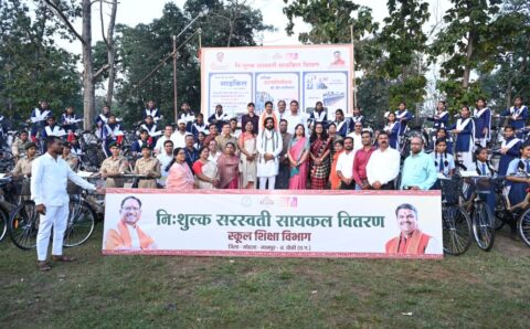 विकास, सुशासन और जनकल्याण की नई ऊँचाइयों की ओर बढ़ रहा है छत्तीसगढ़ — मंत्री खुशवंत