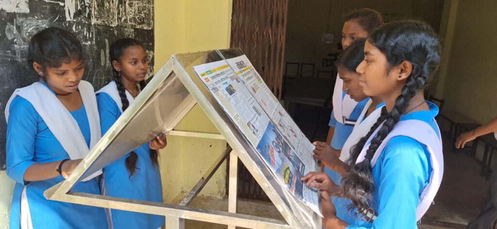 ज्ञान का खुल रहा द्वार, विद्यार्थियों की सोच बदल रही अखबार