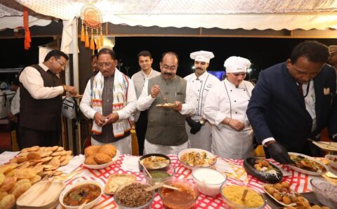 छत्तीसगढ़िया स्वाद से महक उठा केवड़िया