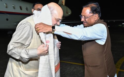 केंद्रीय गृह मंत्री अमित शाह पहुंचे रायपुर